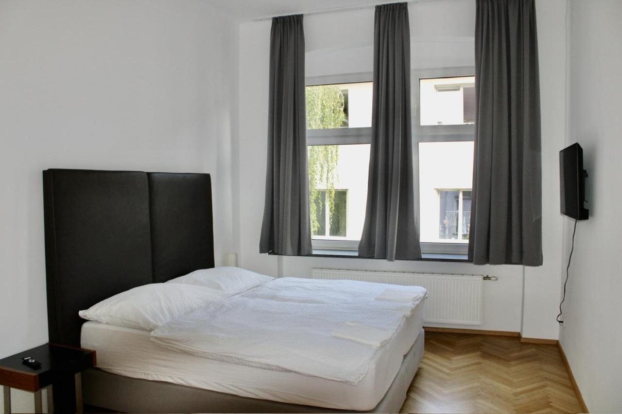 Linz City Appartements 24H Check-In Exterior photo
